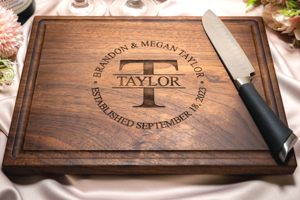 Personalized, Engraved Cutting Board with Classic Round Monogram Design for Housewarming or Wedding Gift #007 - Image 3