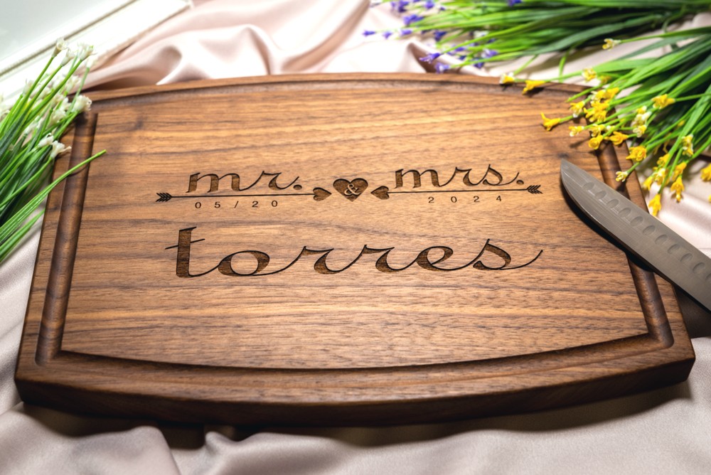 Personalized, Engraved Cutting Board with Romantic Mr & Mrs Design for Wedding or Engagement Gift #021 - Image 3