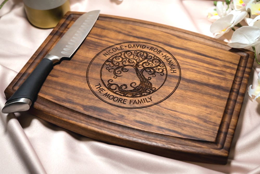 Personalized, Engraved Cutting Board with Natural Family Tree Design for Housewarming or Wedding Gift #025 - Image 8