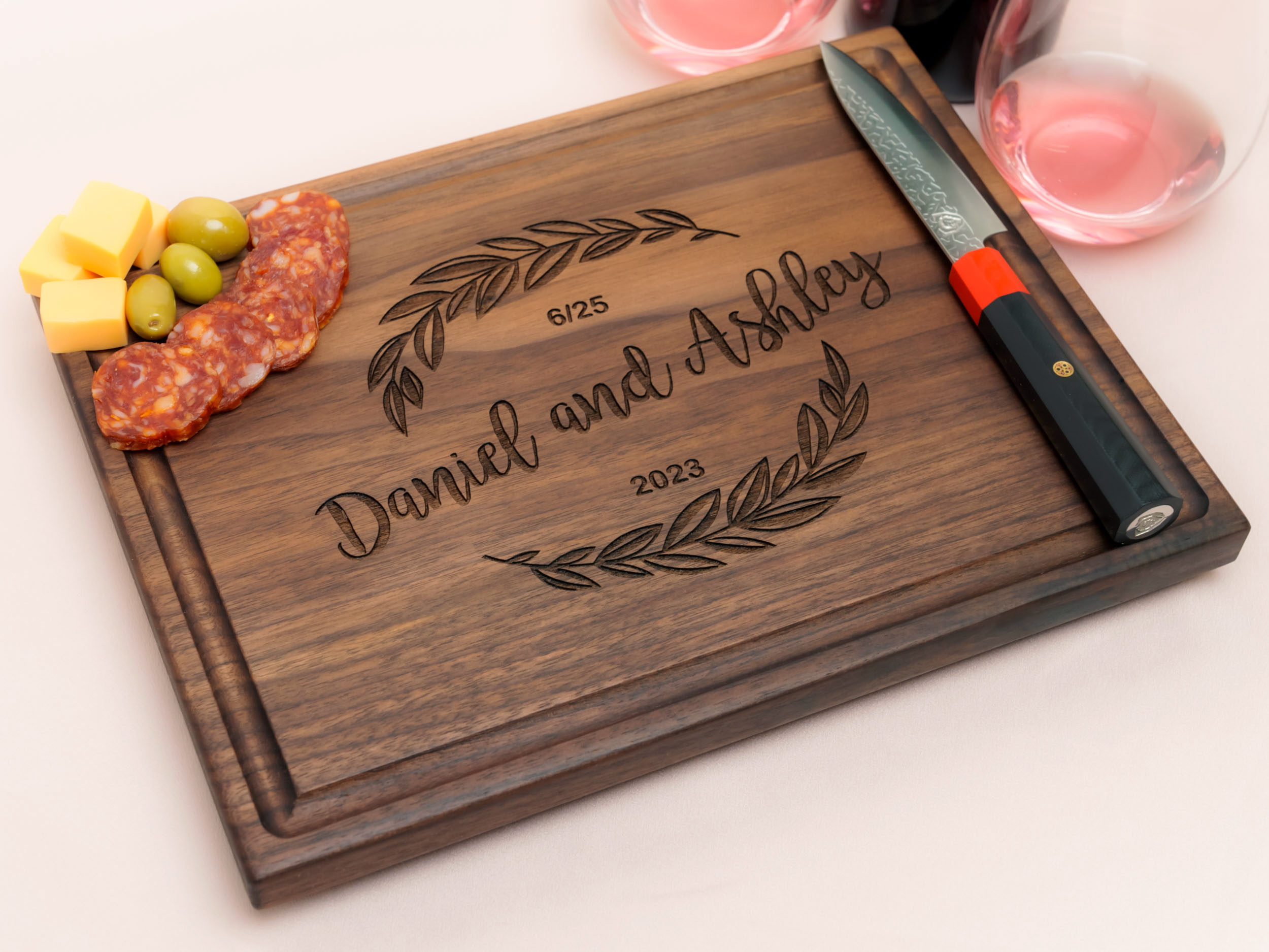 Personalized Cutting Board, Custom Wedding, Anniversary or Housewarming Gift Idea, Wood Engraved Charcuterie, for Couples and Newlyweds, Round Leaf Design #039 - Image 2