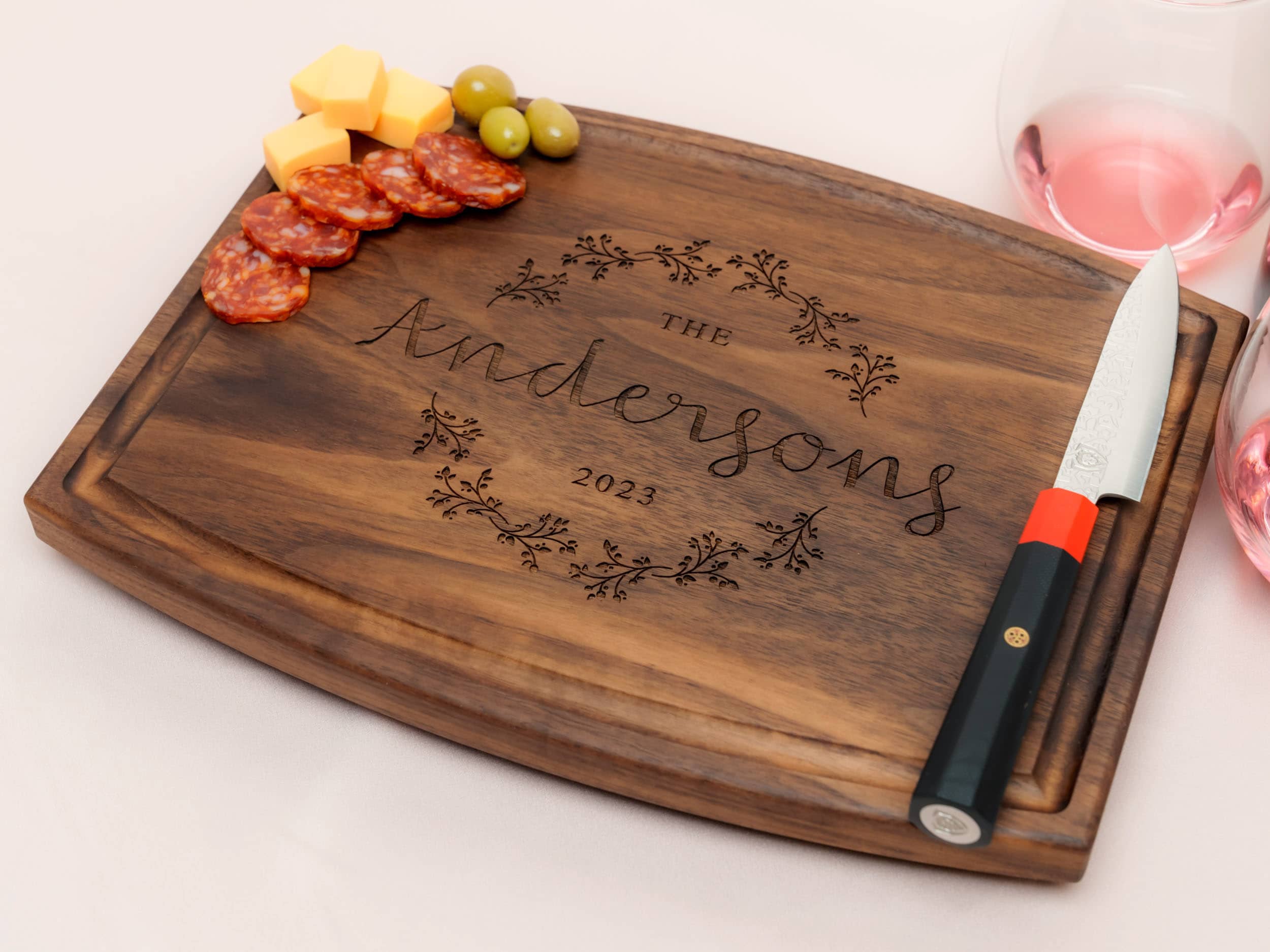 Personalized, Engraved Cutting Board with Cute Flower Wreath Design for Wedding or Engagement Gift #038 - Image 11